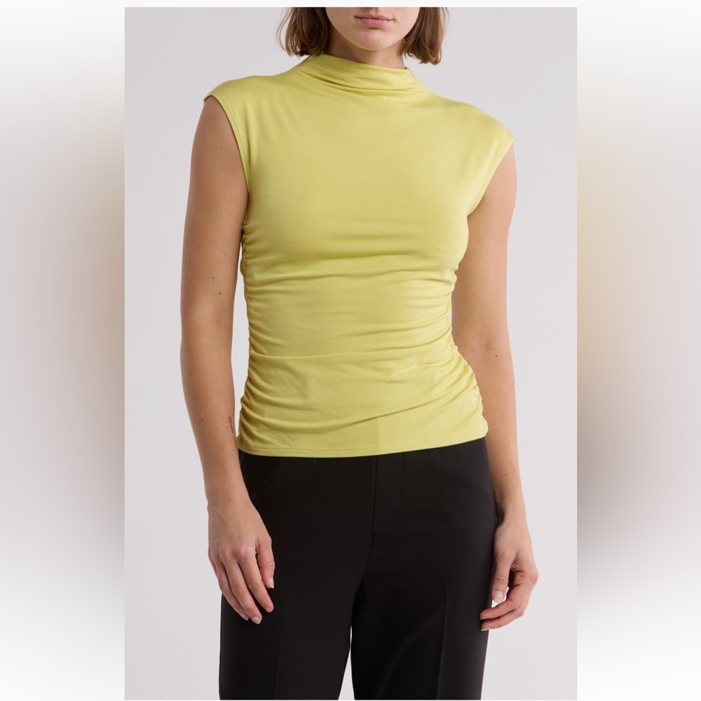 Calvin Klein Ruched Top - Picture 2 of 4